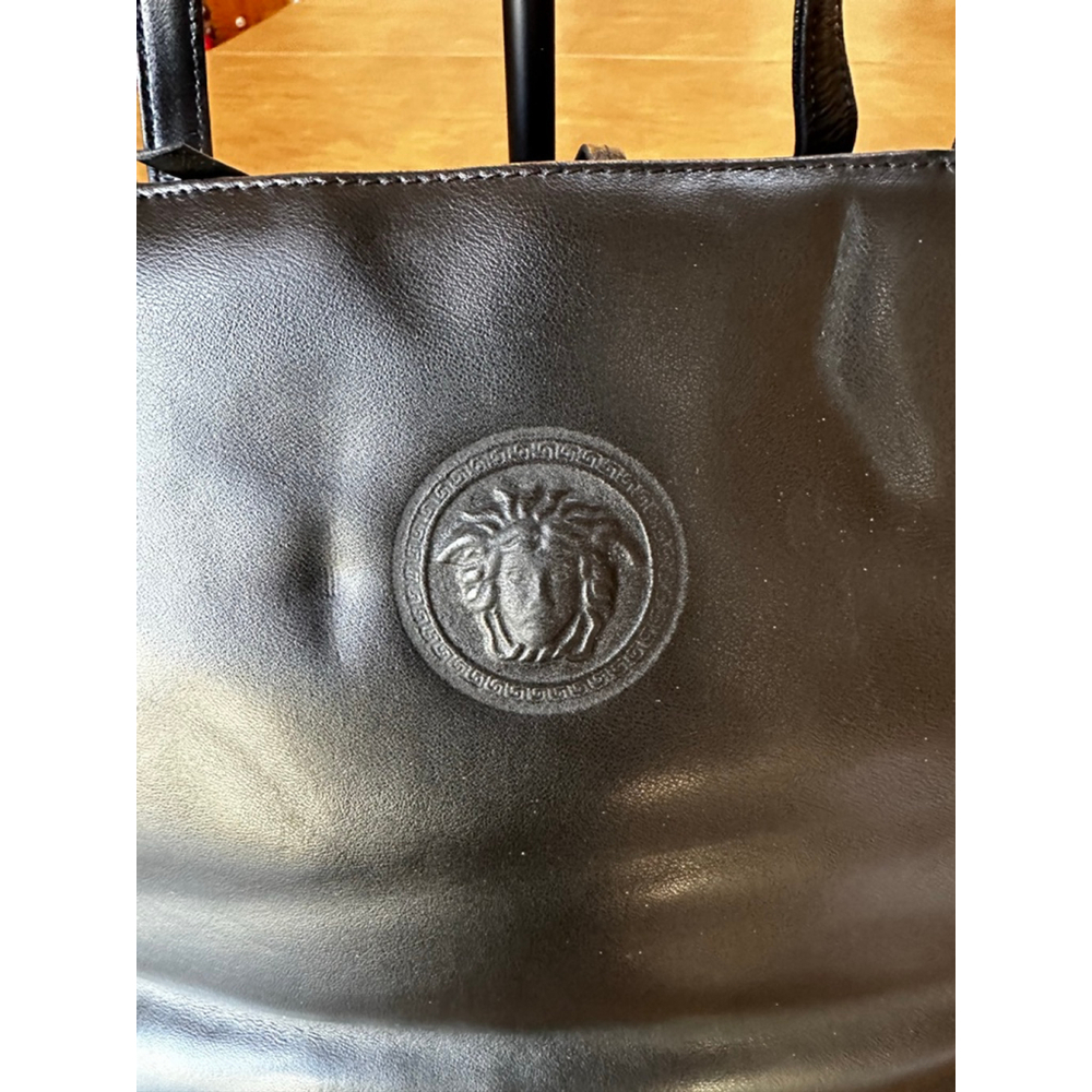 Gianni Versace Black Leather Medusa Tote Bag - Picture 3 of 13